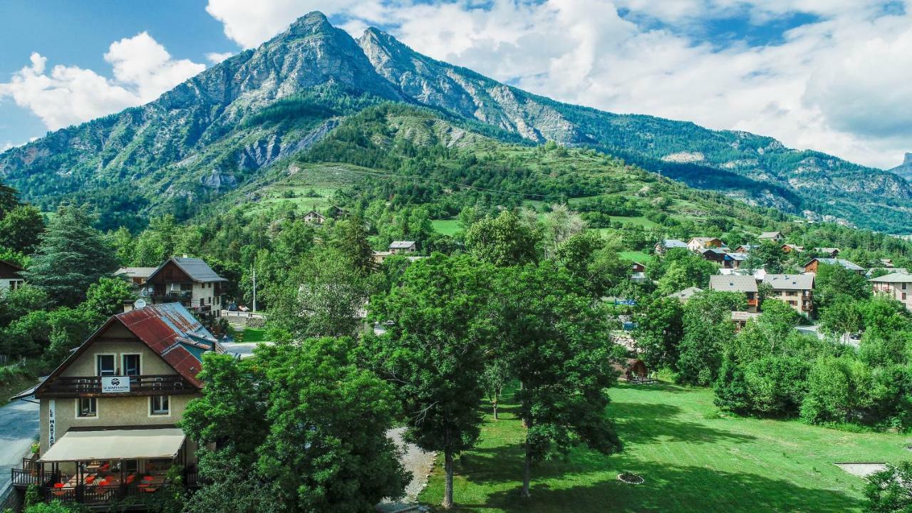 马塔贡餐厅酒店 Villars-Colmars 外观 照片